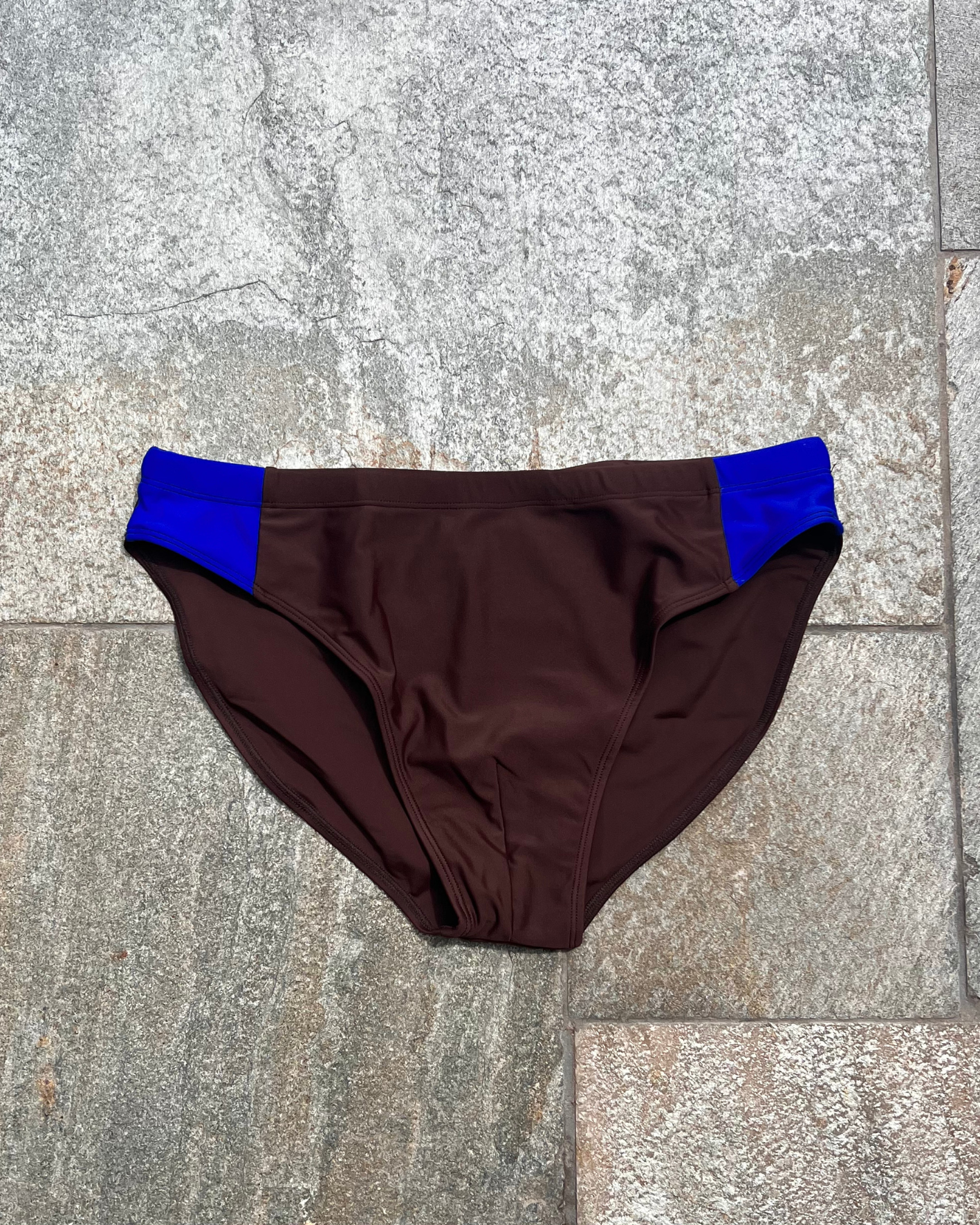 Donatello Brief in Coconut Brown & Royal Blue